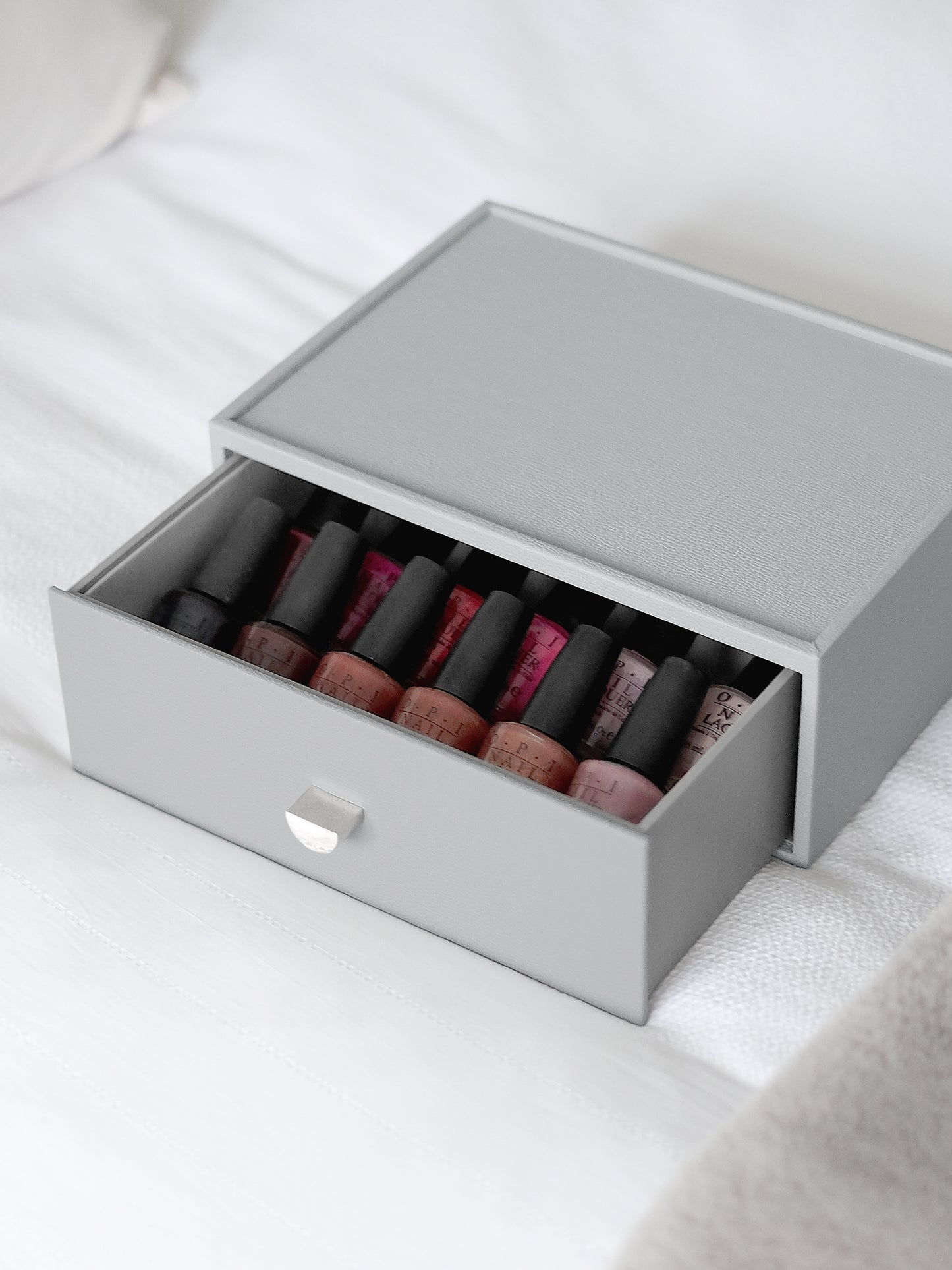 Pebble Grey Classic Nail Polish Drawer