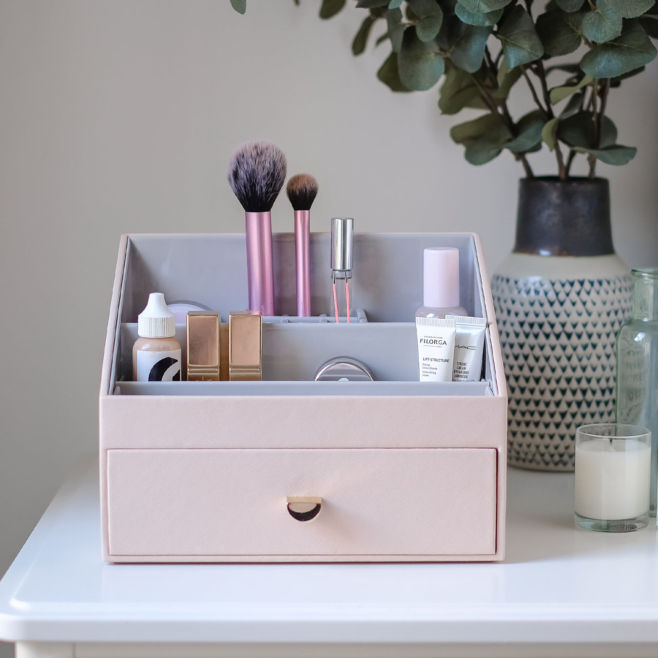 Makeup Organiser