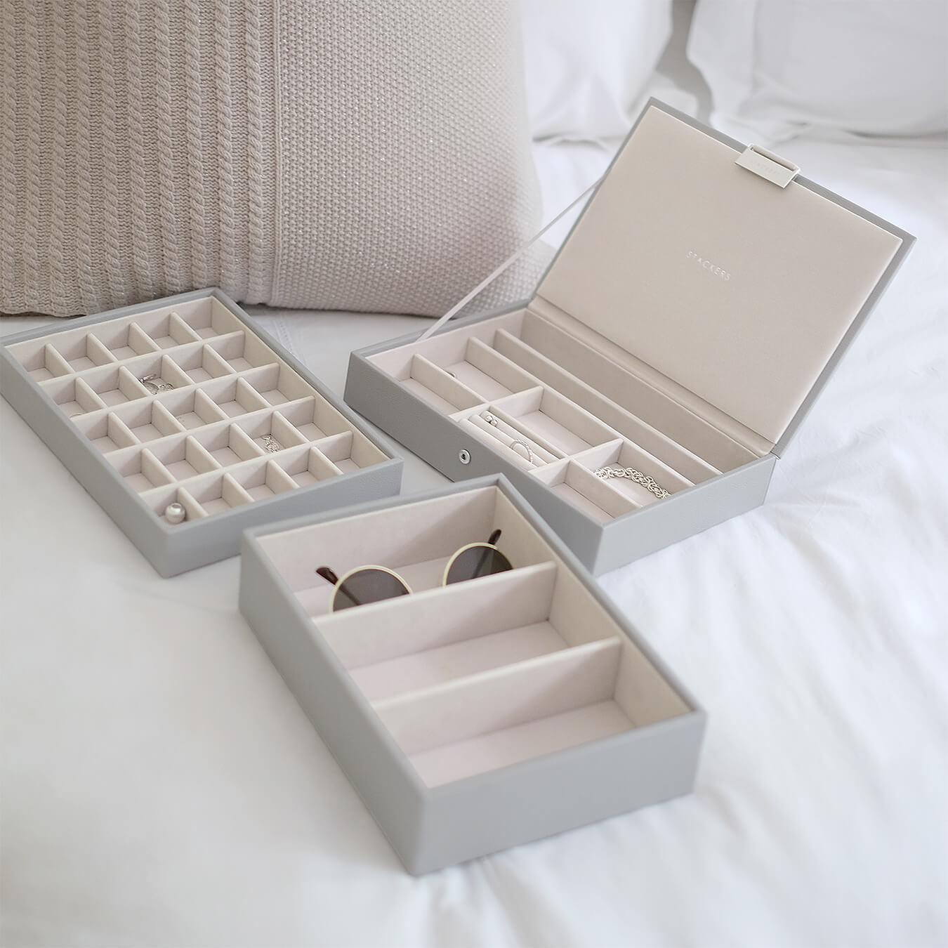 Pebble Grey