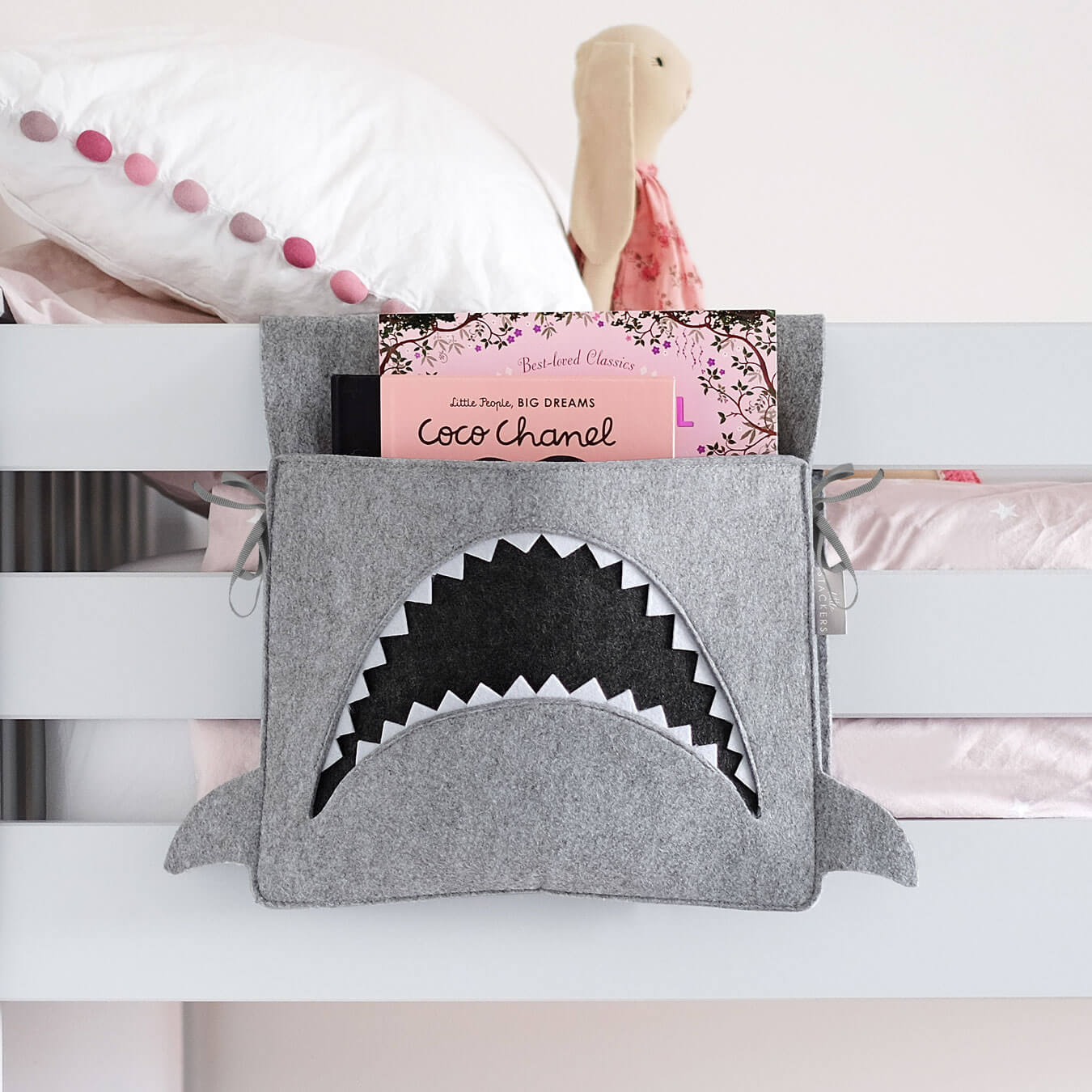 Shark Bed Pocket