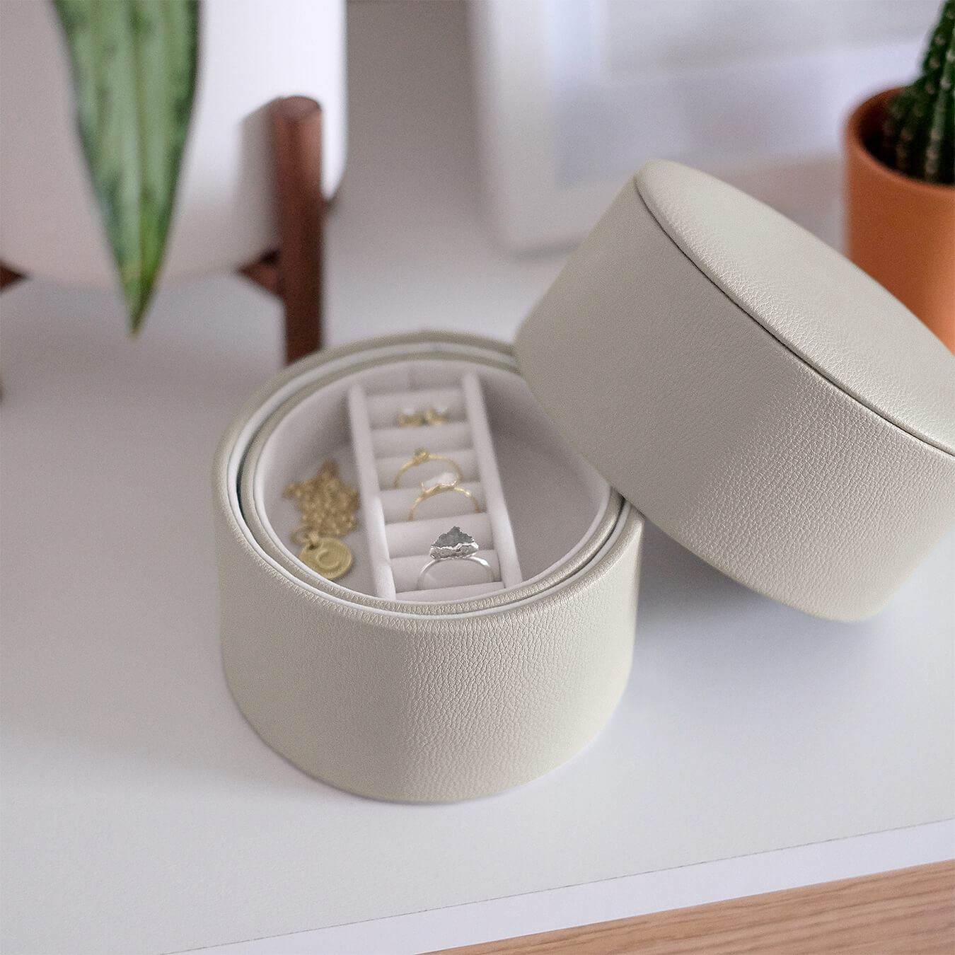 Oatmeal Bedside Jewellery Box Pod