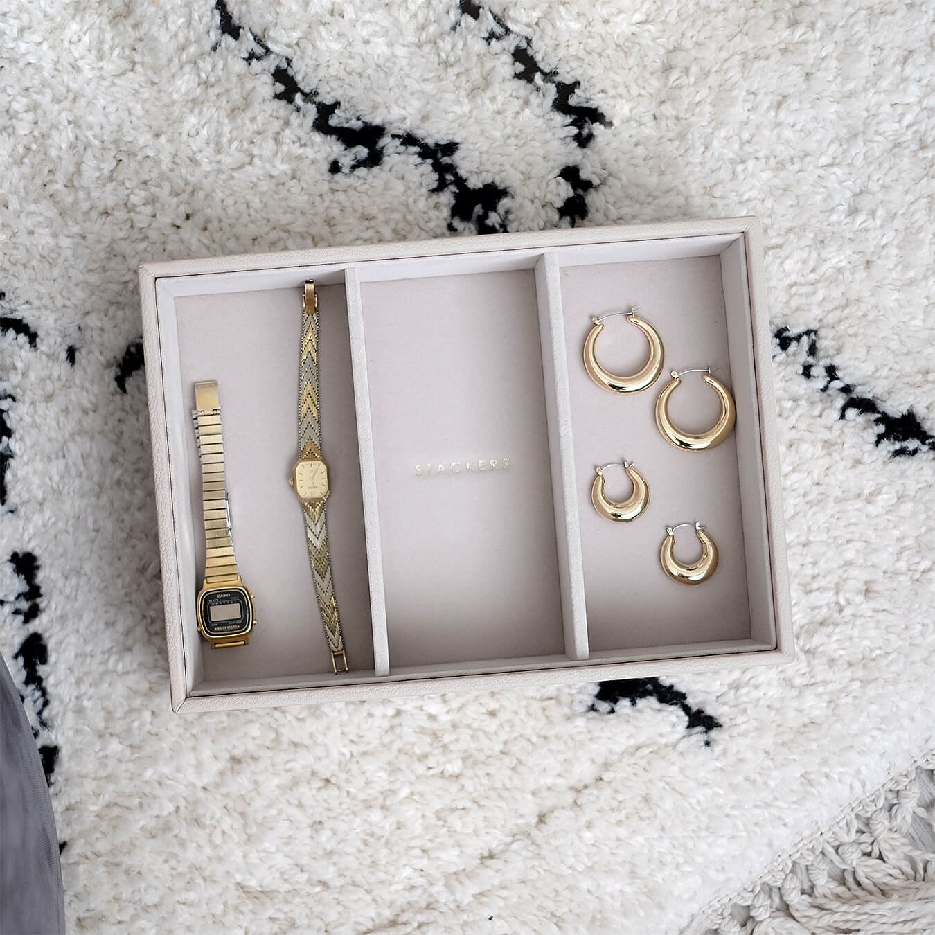 Classic Watch & Accessory Layer